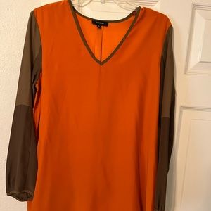 100% Silk blouse by Drew, Size Large.  Sharp